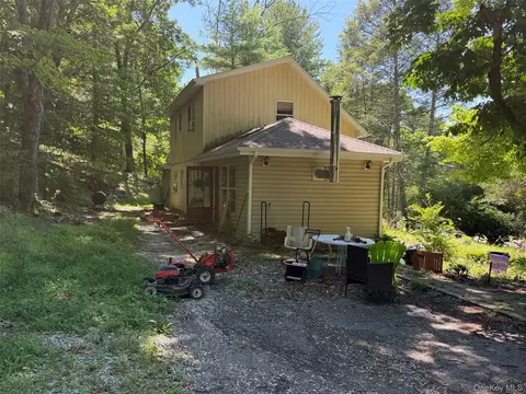 34 Upper Hillman Rd, Warwick, NY 10990 photo 4