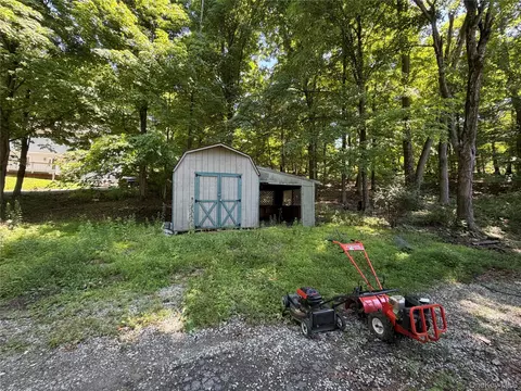 34 Upper Hillman Rd, Warwick, NY 10990 photo 5
