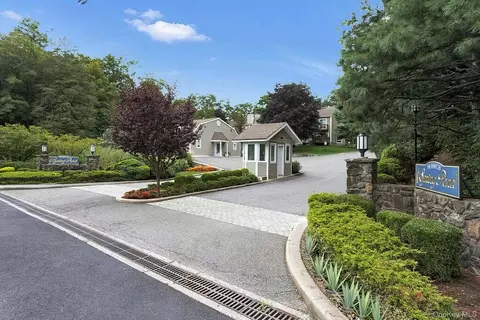Other - 6 Spring Pond Dr, Ossining, NY 10562 photo 11 of 16
