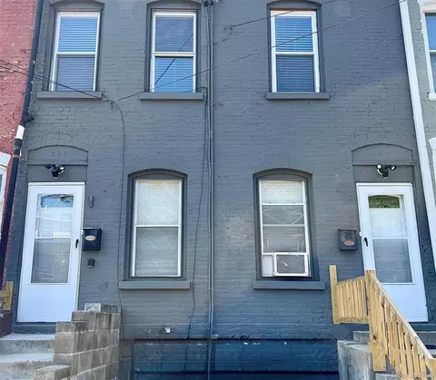 399-401 Liberty St, Newburgh, NY 12550
