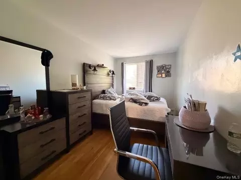 Bedroom - 43-65 156th St, Flushing, NY 11355 photo 1 of 2