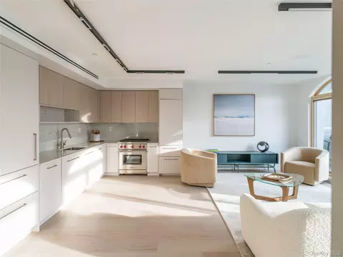 636 Lorimer St #3, Brooklyn, NY 11211