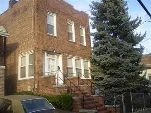 235 E 236th St, New York, NY 10470 photo 1