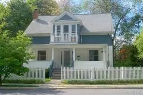 11 Beechwood Ter, Poughkeepsie, NY 12601 photo 1