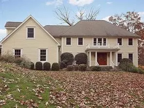 11 Ruby Ln, Carmel Hamlet, NY 10512 photo 1