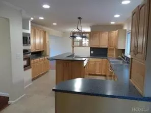 10 Pine Ridge Rd, La Grange, NY 12603 photo 1