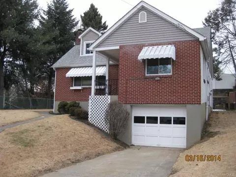 702 Lindbergh Ave, Peekskill, NY 10566 photo 1