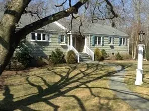 15 Split Tree Rd, Scarsdale, NY 10583 photo 1