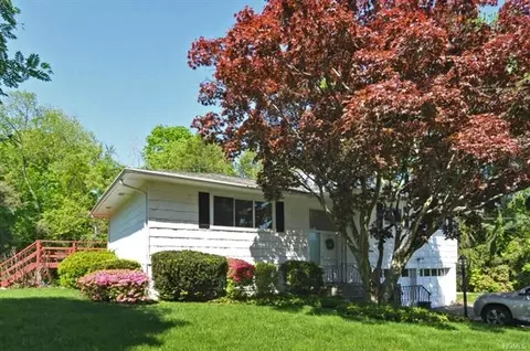 14 Feeney Rd, Ossining, NY 10562 photo 1