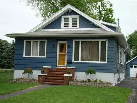 36 Maple Ave, Florida, NY 10921 photo 1