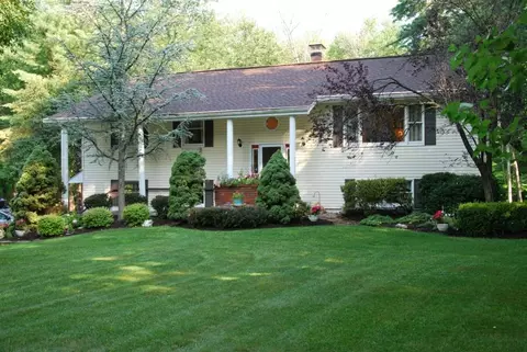 62 Lyndon Rd, Fishkill, NY 12524 photo 1