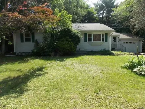 Undisclosed, Plainfield, CT 06374 photo 1