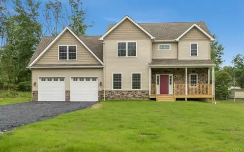 47 Catskill Ave, Monroe, NY 10950 photo 1