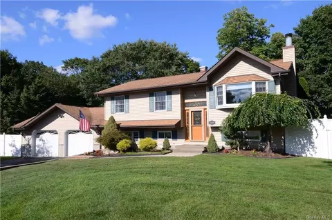 20 Greene Rd, Monroe, NY 10950 photo 1