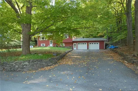 85 Minturn Rd, Warwick, NY 10990 photo 1