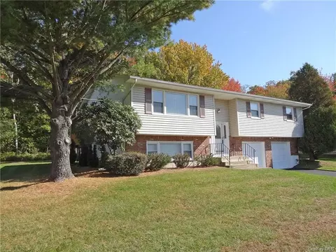 68 Mallory Rd, Ramapo, NY 10977 photo 1