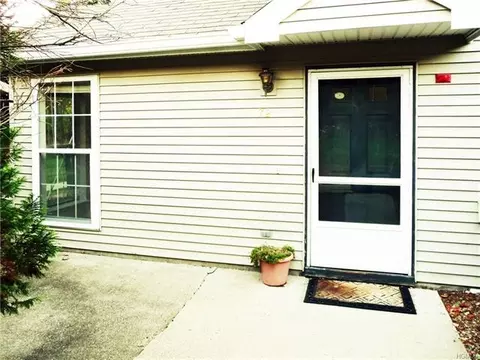 72 Olde Wagon Rd, Warwick, NY 10990 photo 1