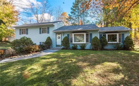 19 Rye Hill Rd, Monroe, NY 10950 photo 1