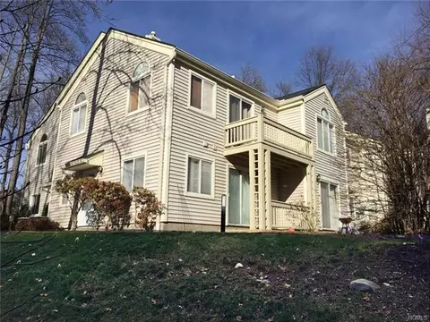 17 Arbor Way, Peekskill, NY 10566 photo 1