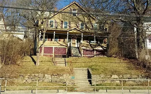 1412 Main St, Peekskill, NY 10566 photo 1