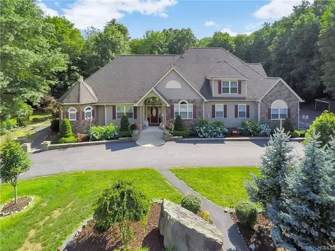 57 Baker Rd, Wallkill, NY 10941 photo 1