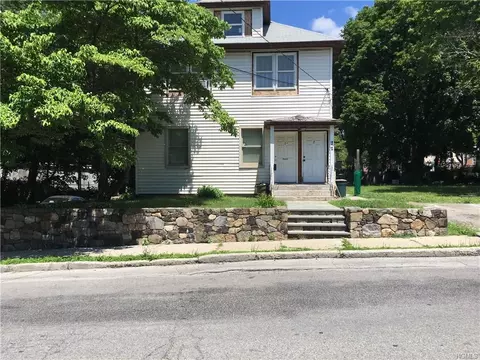 72 Bleloch Ave, Peekskill, NY 10566 photo 1