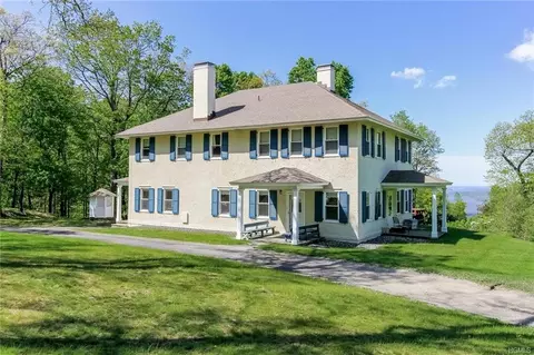 6 Abbott Ln, Cornwall On Hudson, NY 12520 photo 1