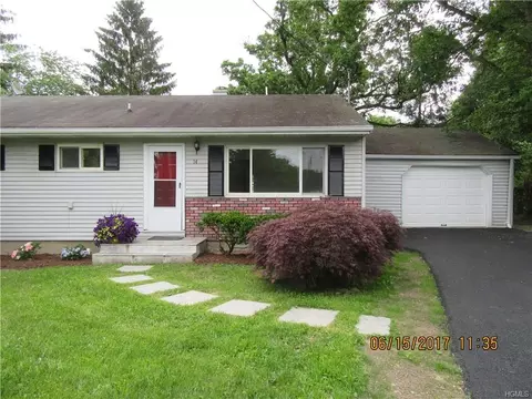 14 Perry Rd, Cornwall, NY 12518 photo 1