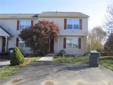 55 Darin Rd, Warwick, NY 10990 photo 1