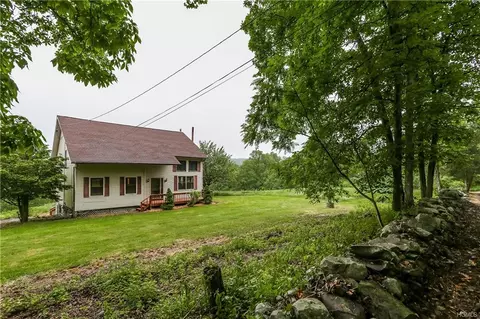 131 Pressler Rd, Wallkill, NY 12589 photo 1