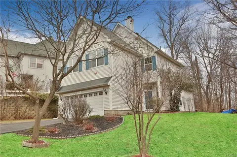 101 Benefield Blvd, Peekskill, NY 10566 photo 1