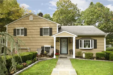 1546 E Blvd, Peekskill, NY 10566 photo 1