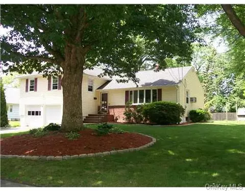 5 Anthony Ct, Ramapo, NY 10977 photo 1