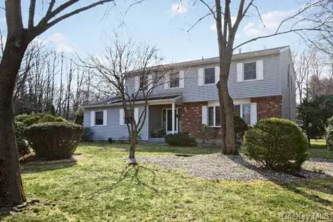 5 Matson Ct, Ramapo, NY 10977 photo 1
