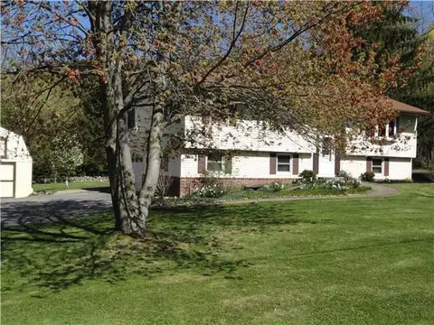 7 Tara Dr, Cornwall, NY 12518 photo 1