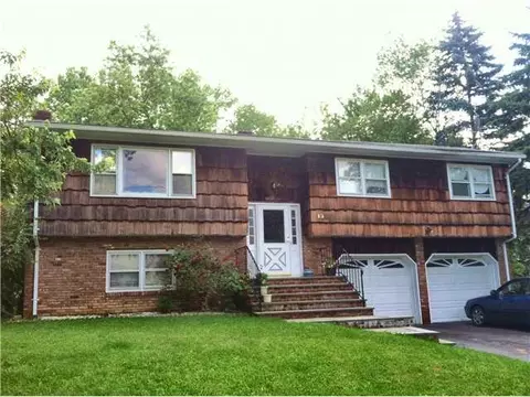 13 Cunningham Dr, Monroe, NY 10950 photo 1