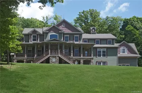 56 Distillery Rd, Warwick, NY 10990 photo 1
