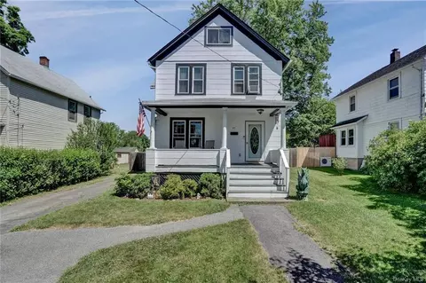 33 Algernon St, Cornwall, NY 12518 photo 1