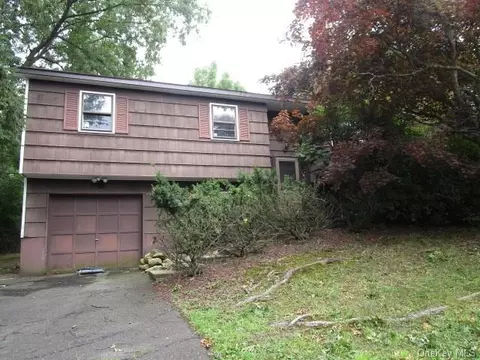 31 Eakman Dr, Haverstraw, NY 10923 photo 1