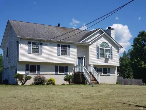 182 Plattekill Ardonia Rd, Wallkill, NY 12589 photo 1