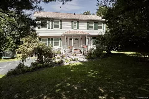 34 Beverly Dr, Warwick, NY 10990 photo 1