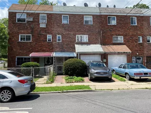 3903 Ely Ave, New York, NY 10466 photo 1