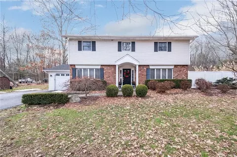 2 Patrick Dr, Mamakating, NY 12721 photo 1