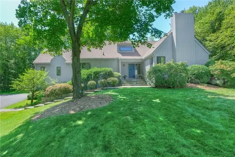 20 Lawrence Frm Crswy, New Castle, NY 10514