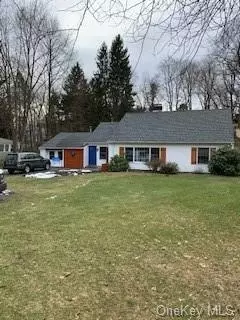 2111 New Hackensack Rd, Poughkeepsie, NY 12603 photo 1