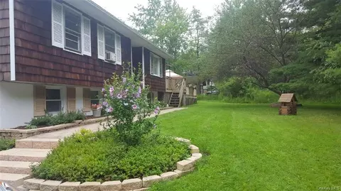 78 Downs Rd, Thompson, NY 12701 photo 1
