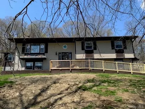 91 Old Mill Rd, Newburgh, NY 12589 photo 1