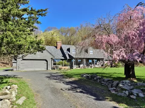 49 Bailey Rd, Wawayanda, NY 10958 photo 1