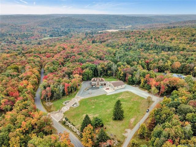 210 Grey Rd, Fallsburg, NY 12733 | 36 Photos - Movoto