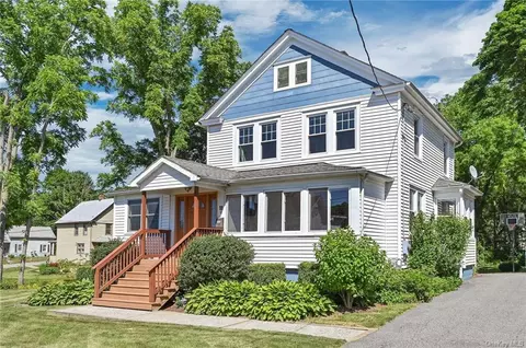 9 Algernon St, Cornwall, NY 12518 photo 1